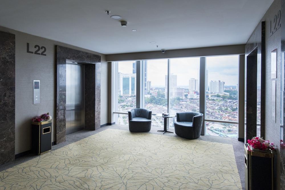 Holiday Villa Johor Bahru City Centre Экстерьер фото