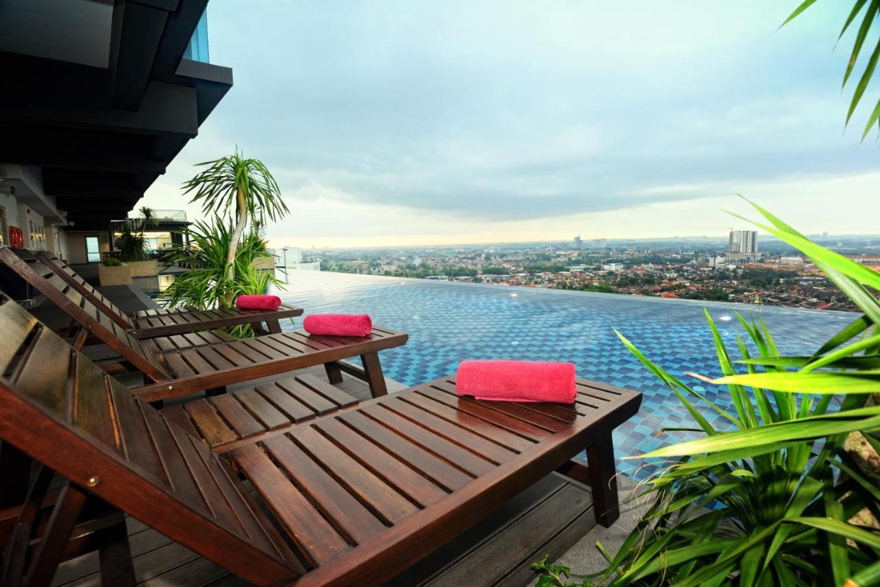 Holiday Villa Johor Bahru City Centre Экстерьер фото