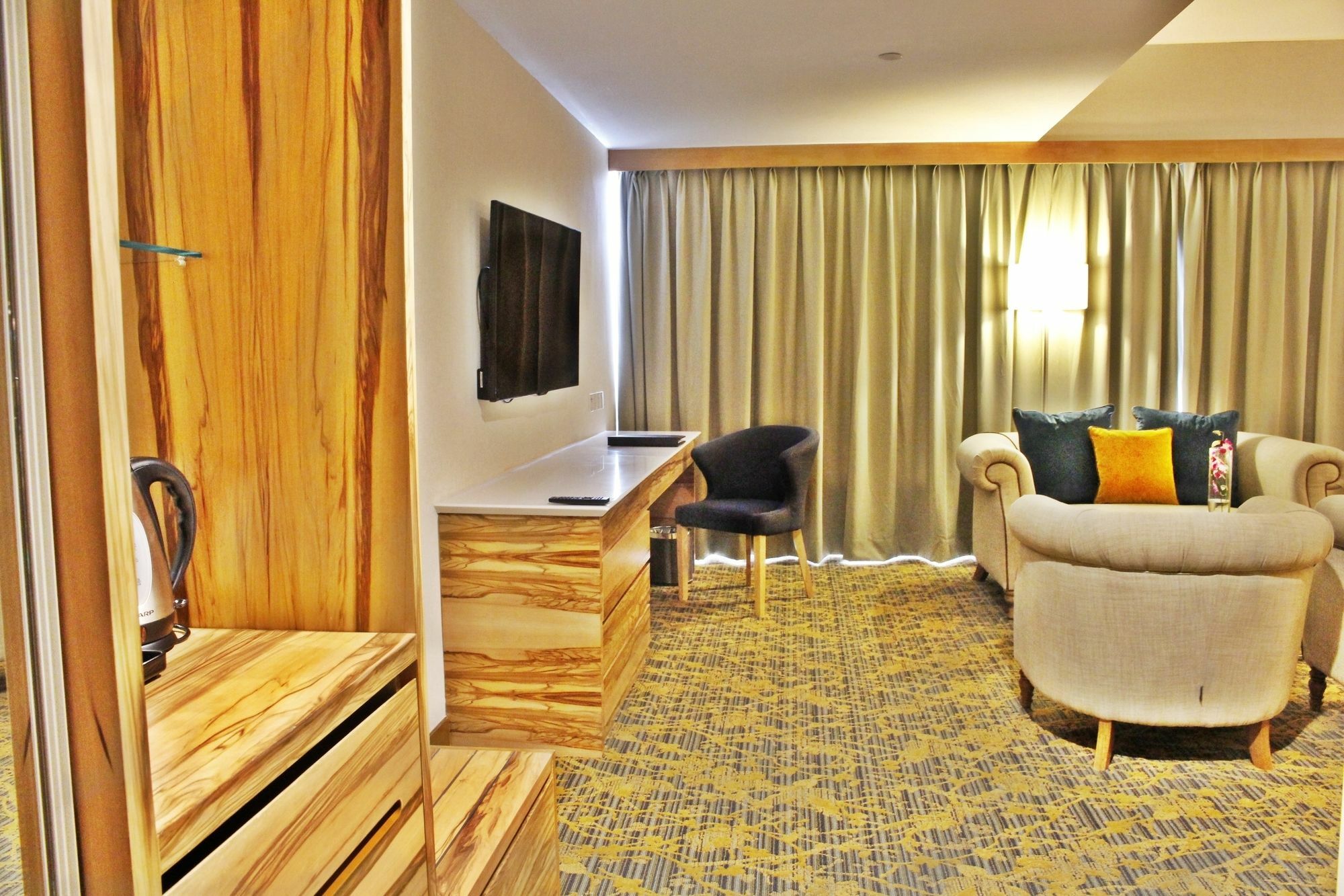 Holiday Villa Johor Bahru City Centre Экстерьер фото