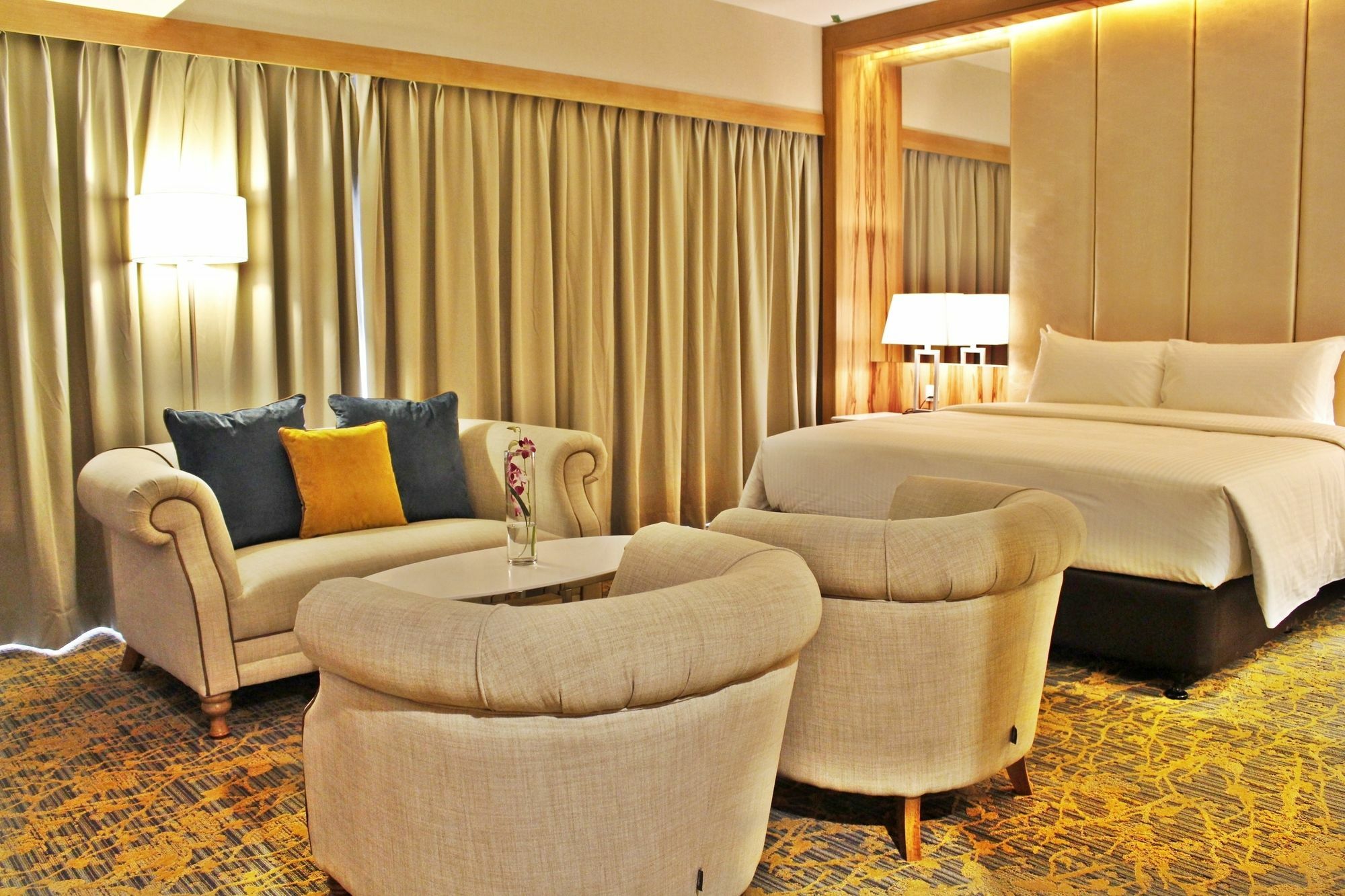 Holiday Villa Johor Bahru City Centre Экстерьер фото